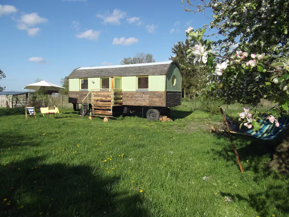 4b5e7264 0ea8 4473 8db4 f43a1f1dff6a